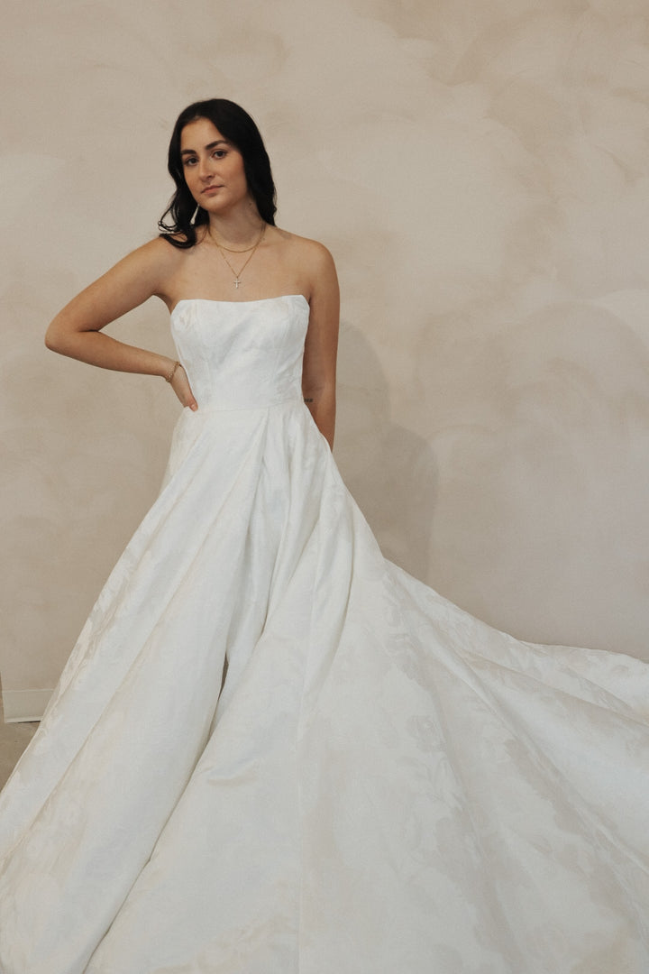 Size 10 | Renee by Tania Olsen