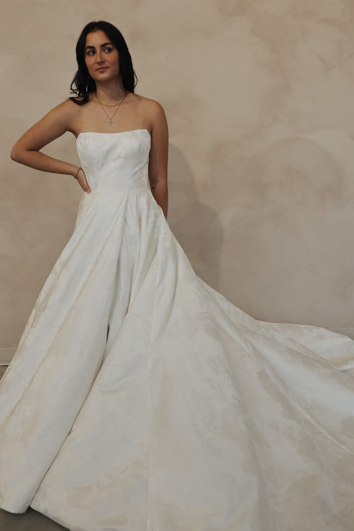 Size 10 | Renee by Tania Olsen