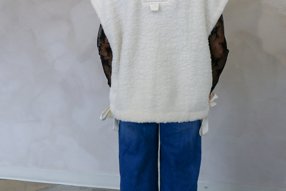 Vanna Vest