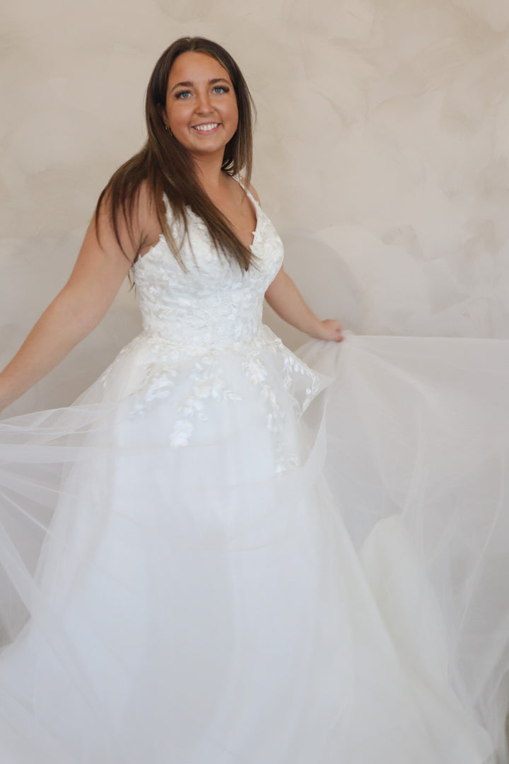 Size 22 | Riley by Dearly