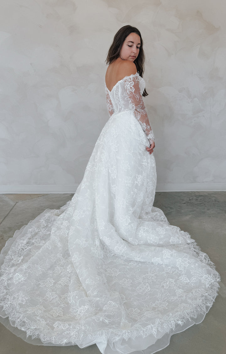 Size 16 | Rosetta by Take Heart
