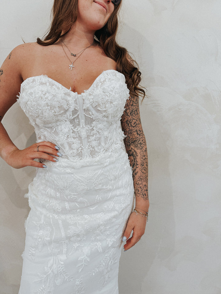 Size 14 | Rosalie by Take Heart