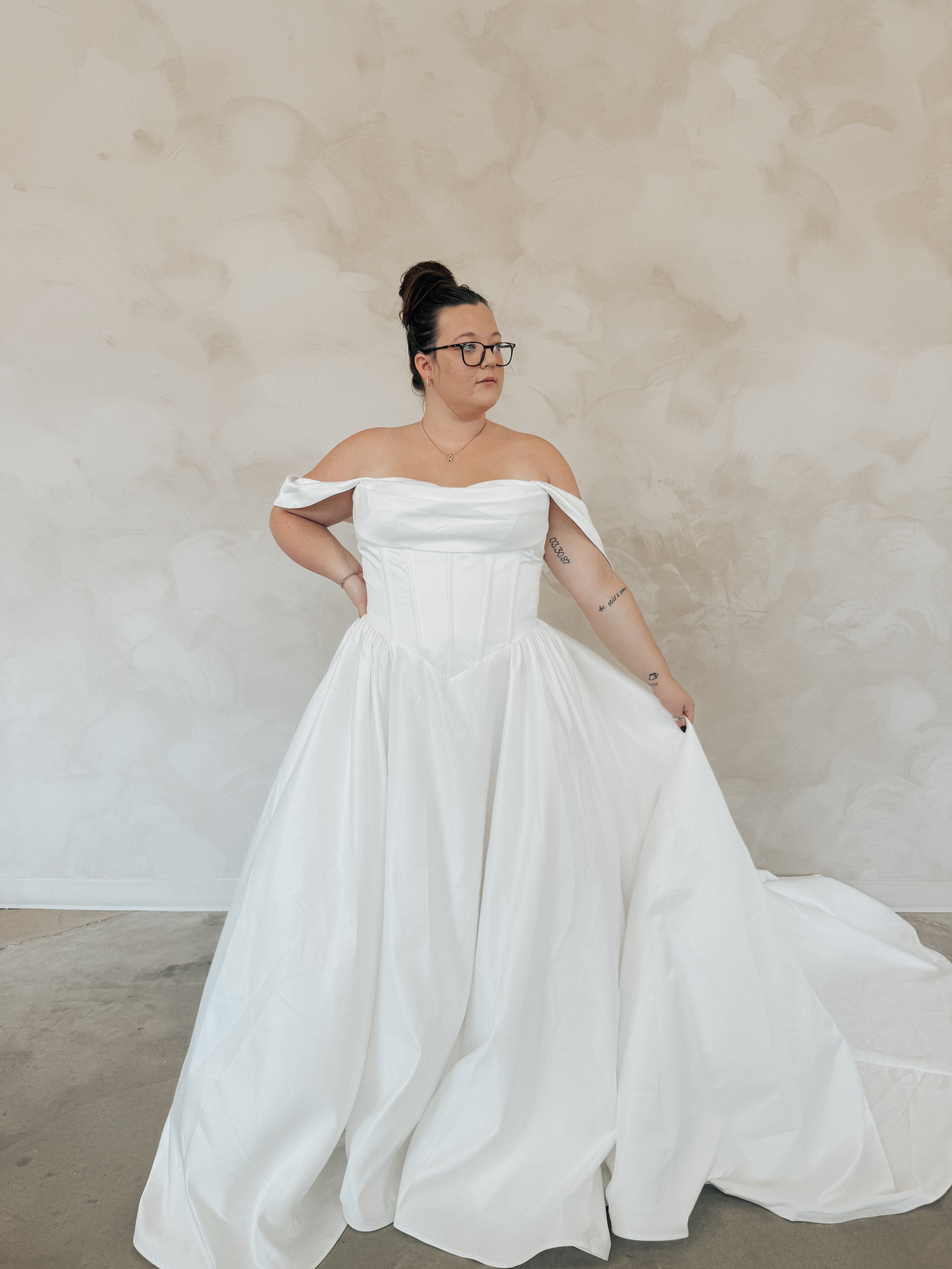Size 24 | Walter by Forever