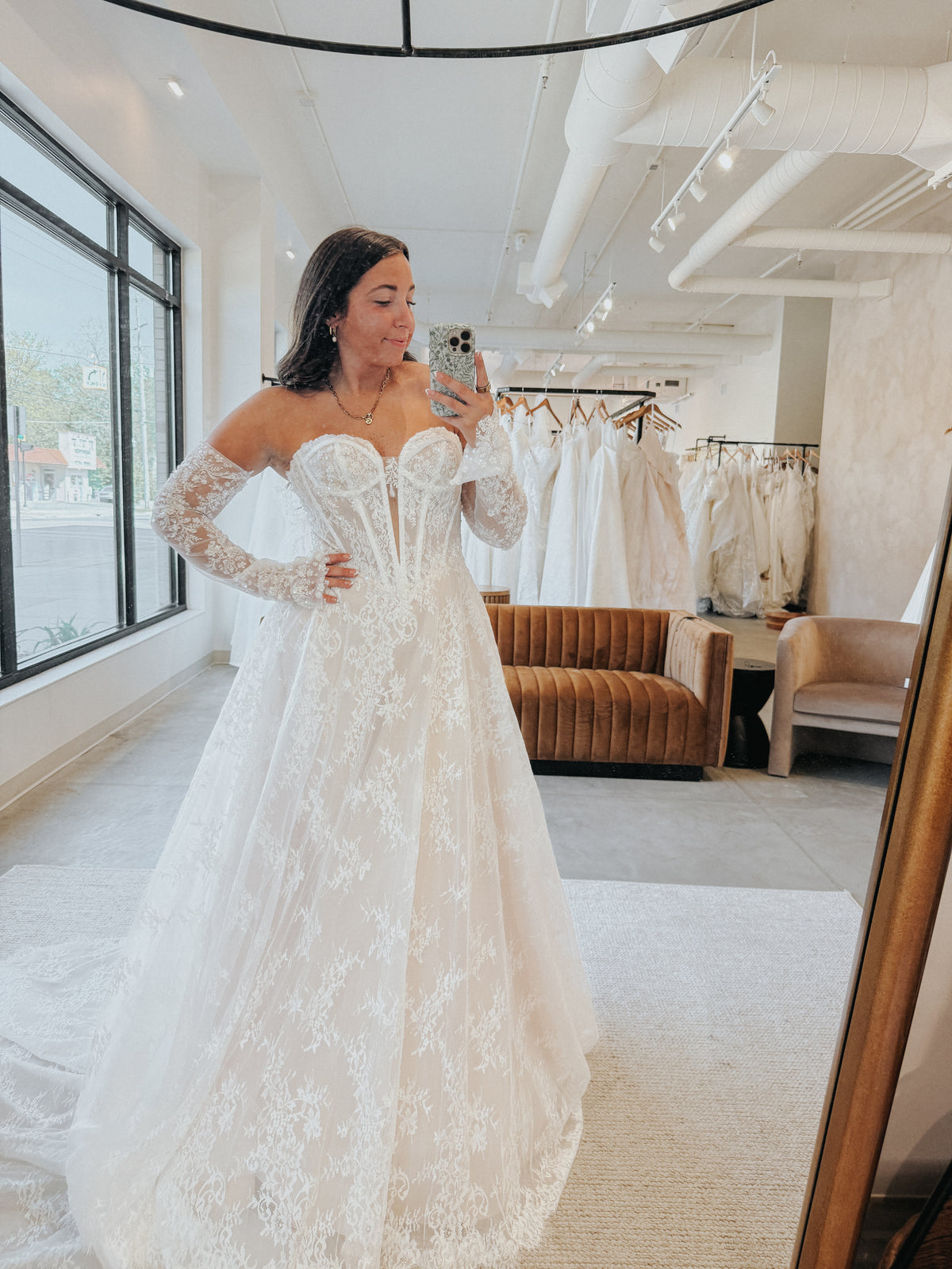 Size 24 | Vella by Forever