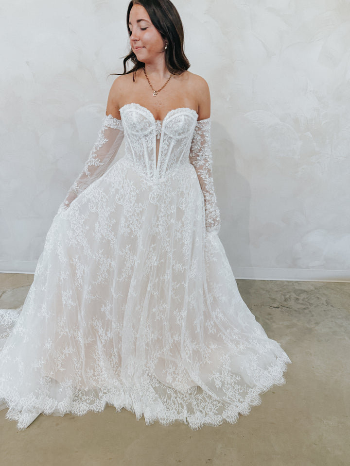 Size 24 | Vella by Forever
