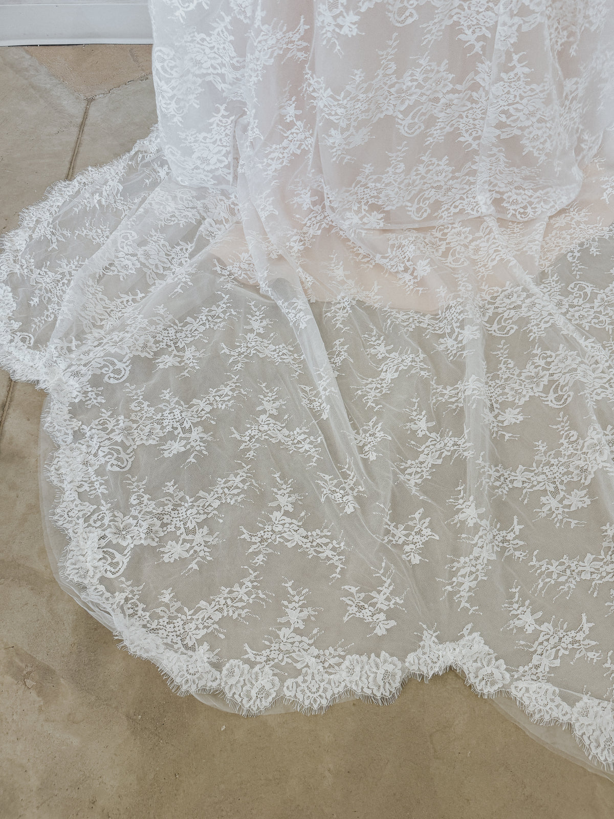 Size 24 | Vella by Forever
