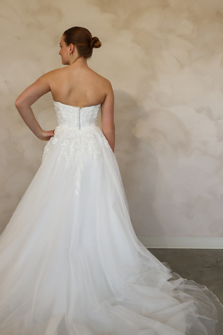 Size 04 | Balsa by Tania Olsen