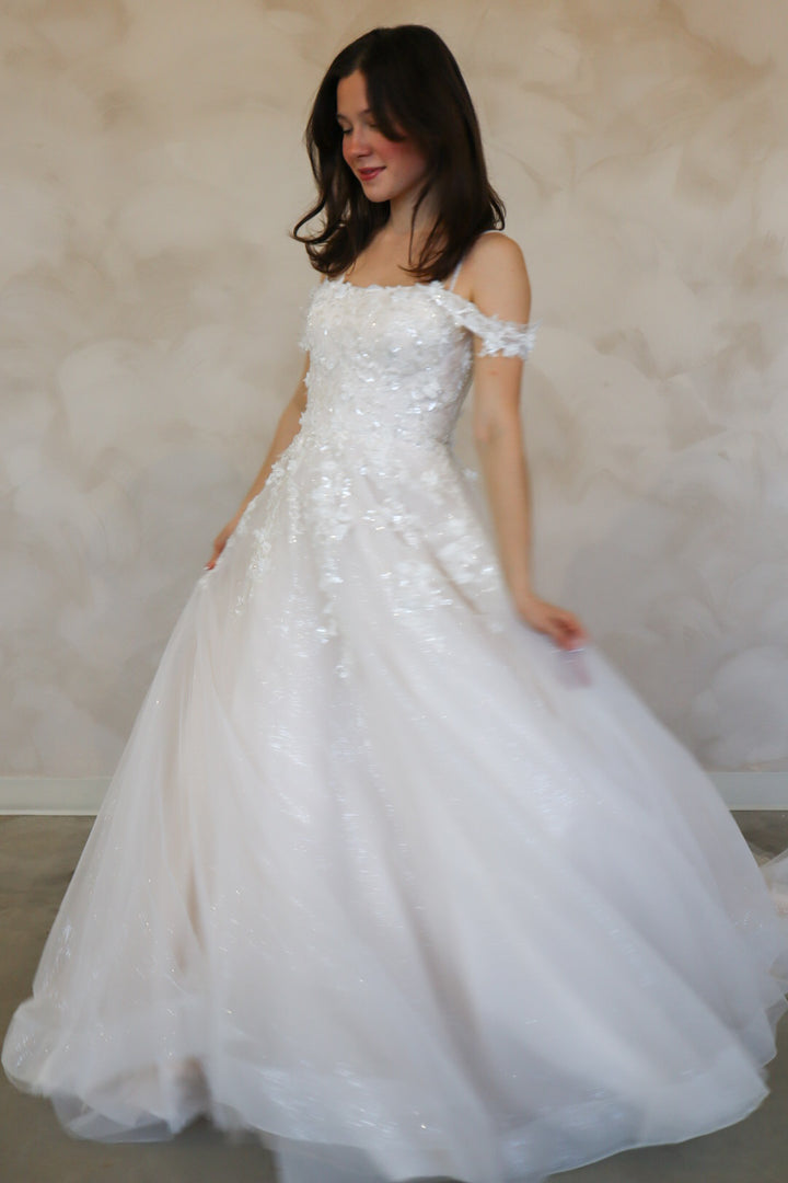 Size 04 | Stella by Maya Bella