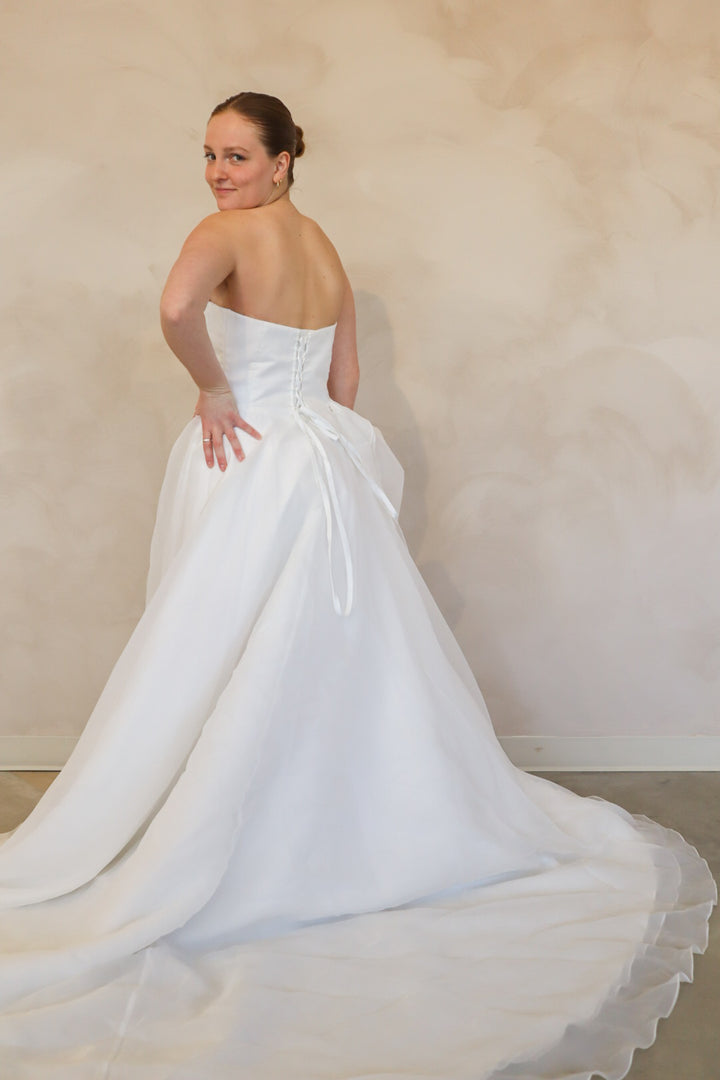 Size 10 | Cora by Tania Olsen