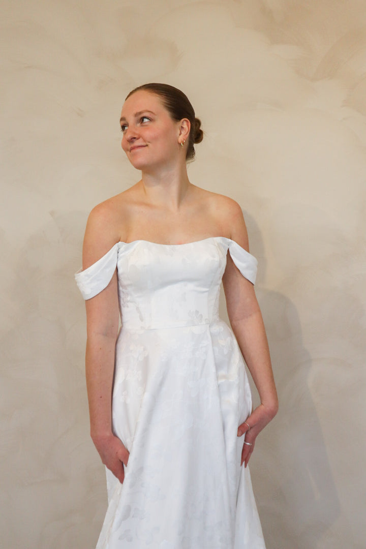 Size 24 | Mae by Take Heart