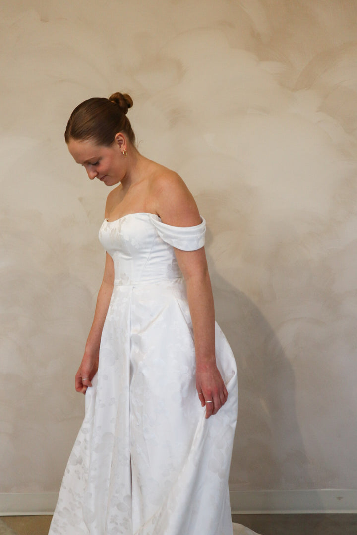 Size 24 | Mae by Take Heart