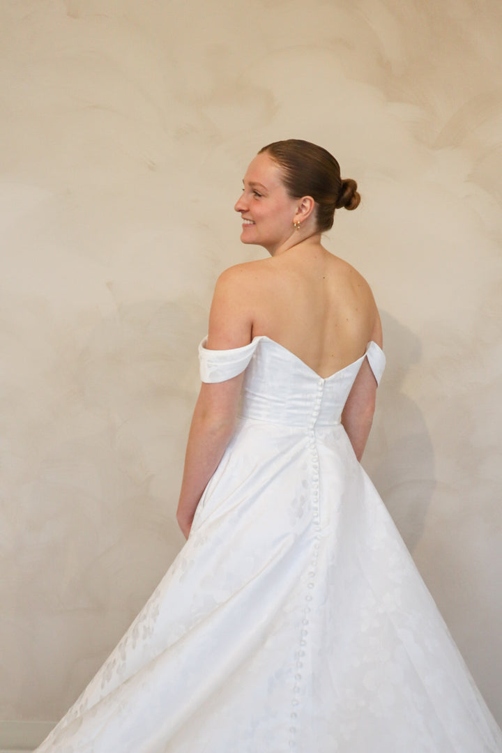 Size 24 | Mae by Take Heart