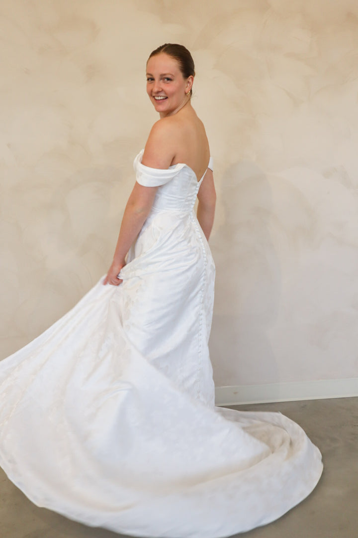 Size 24 | Mae by Take Heart