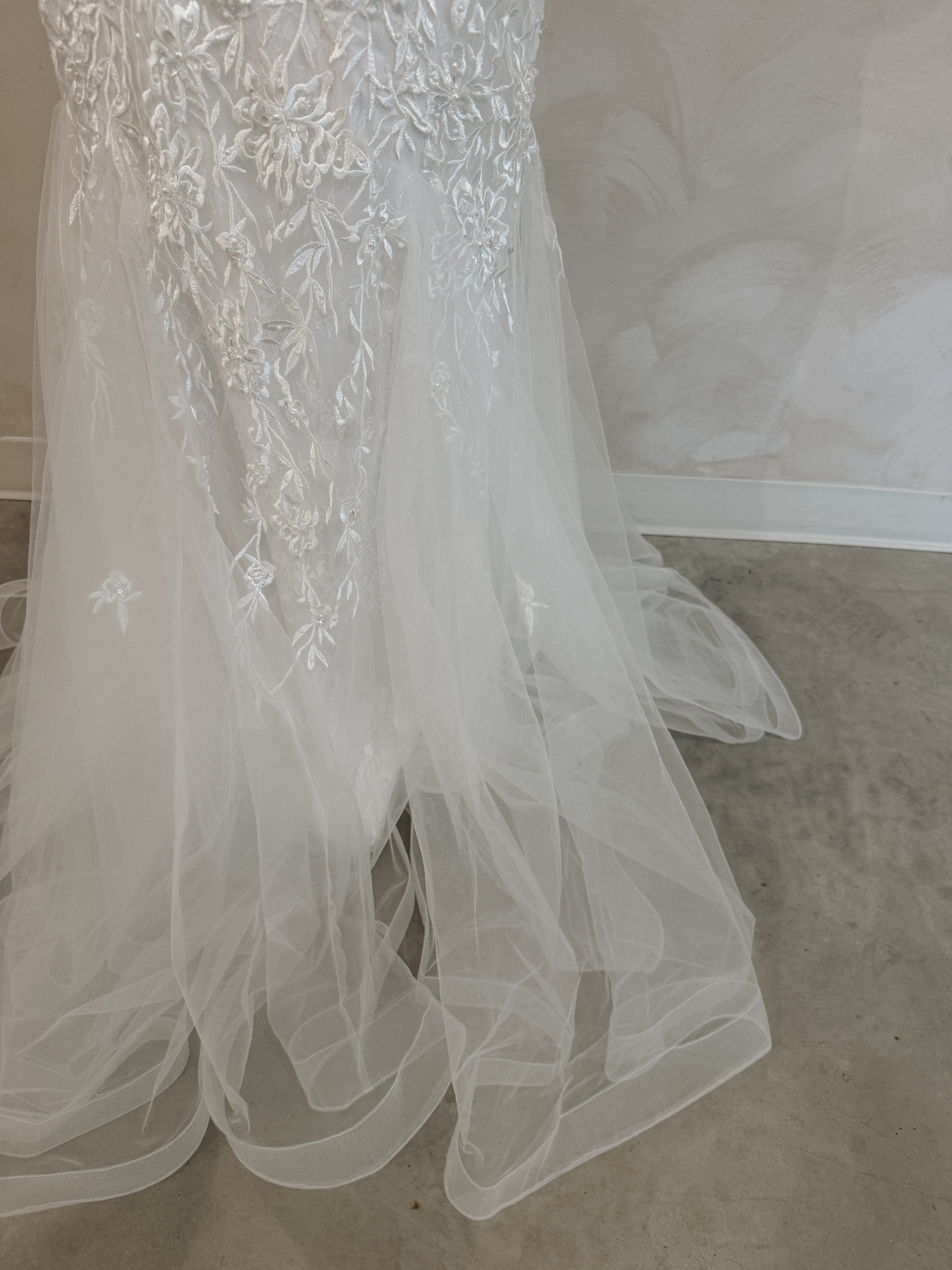Size 06 | Elijah by Truly
