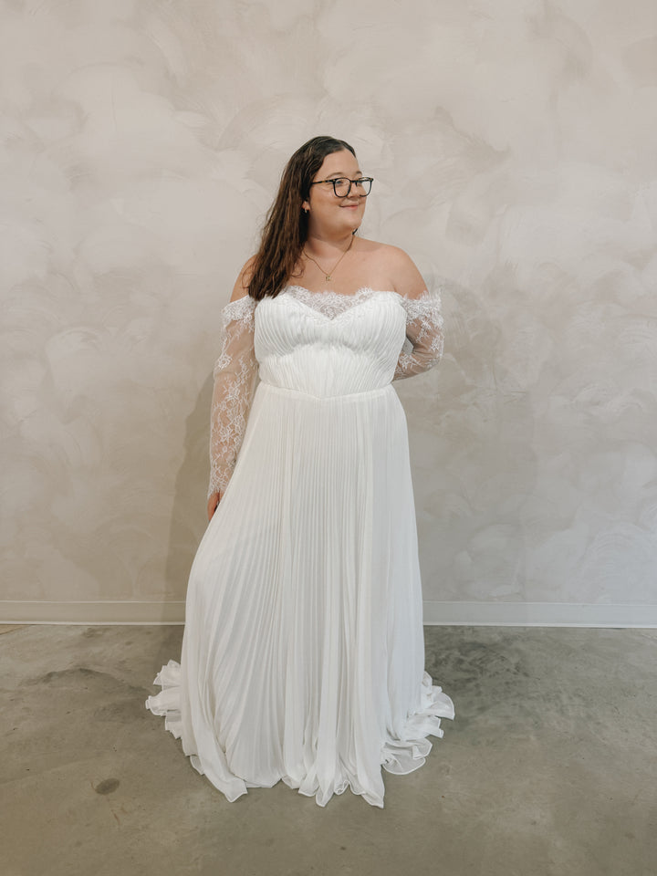 Size 24 | Lesel by Dearly