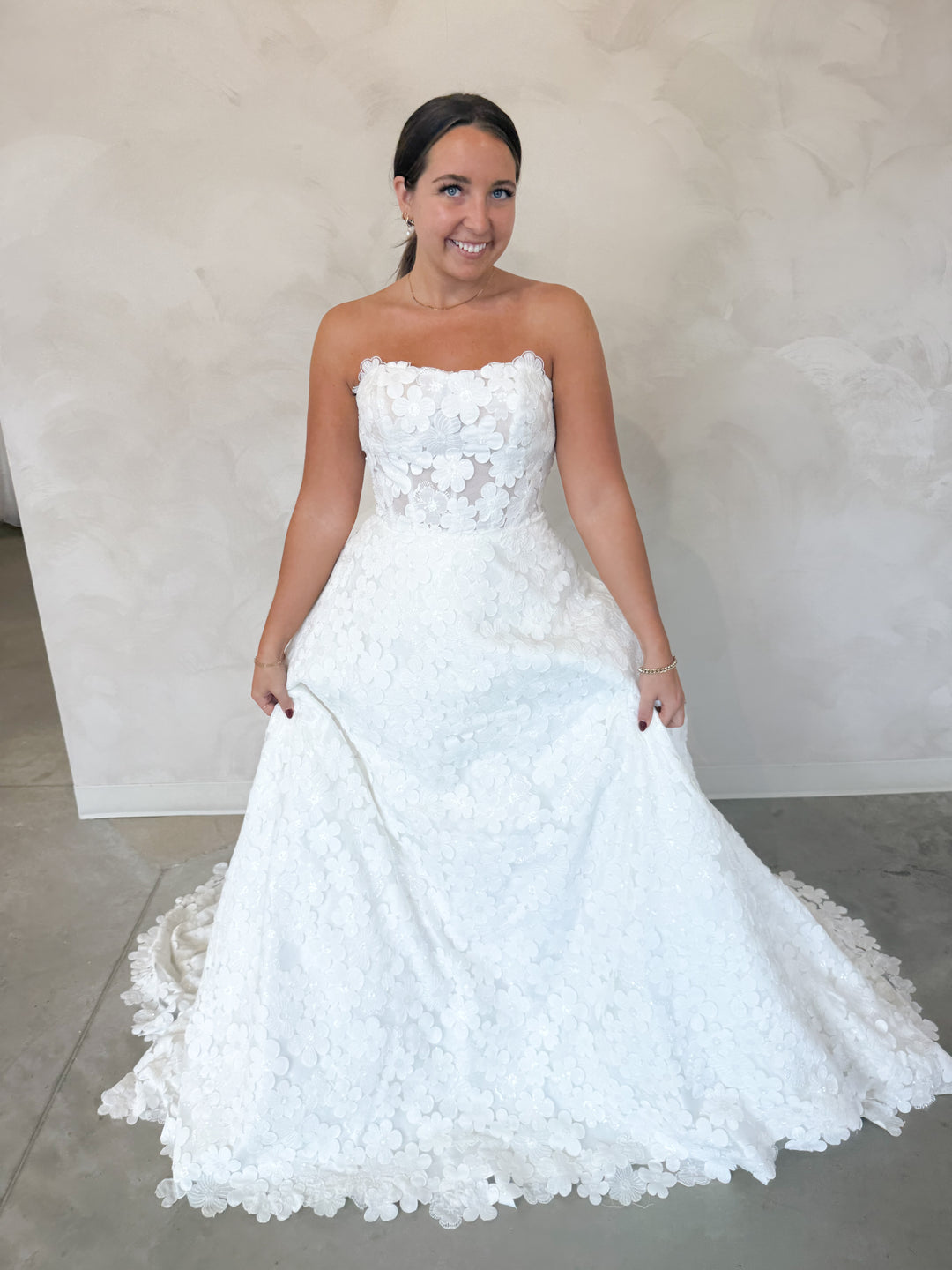 Size 12 | Eden by Take Heart