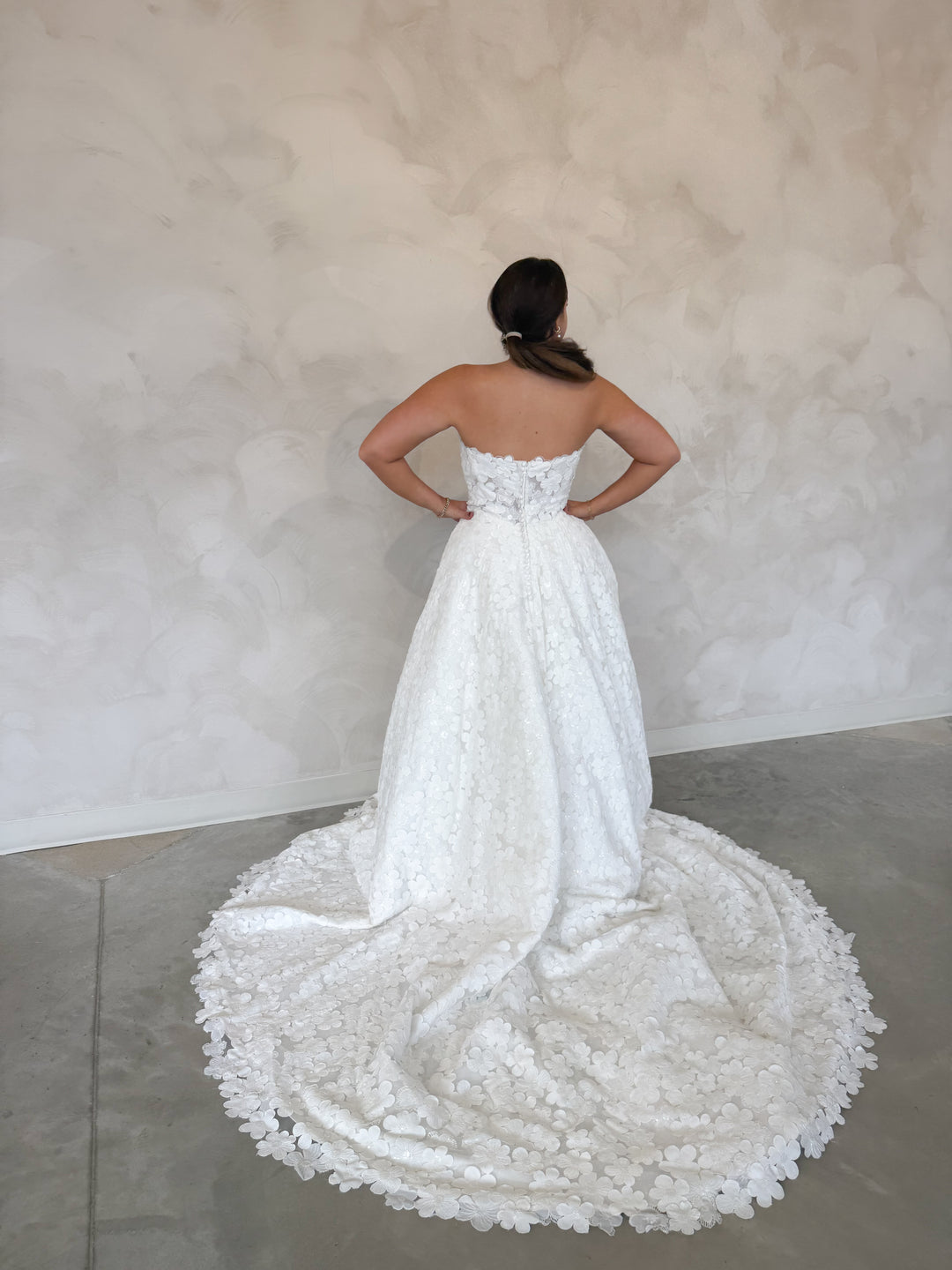 Size 12 | Eden by Take Heart