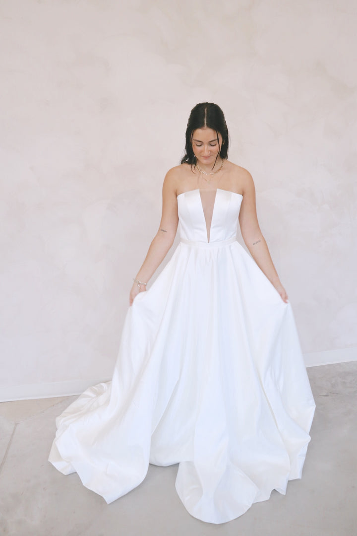 Size 10 | Aria by Eva Lendel