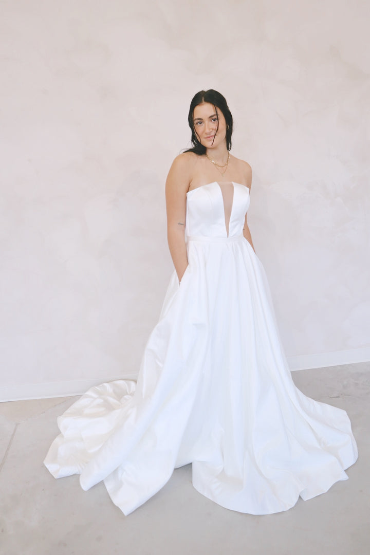 Size 10 | Aria by Eva Lendel