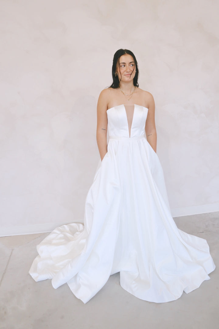 Size 10 | Aria by Eva Lendel