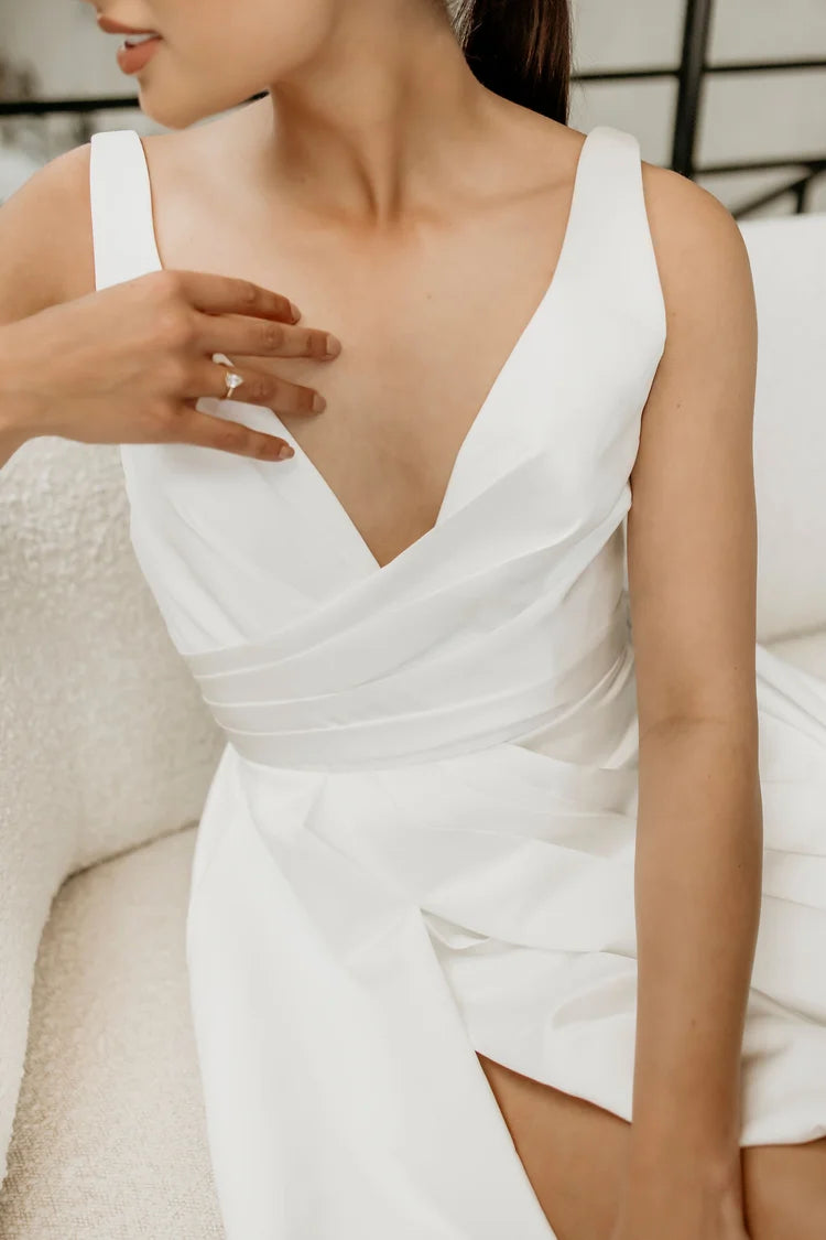 Size 12 | EB22472-1Z by Elysian Bridal