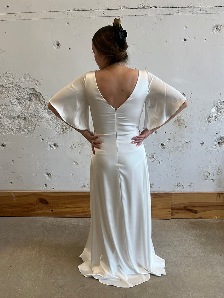 Tag Size 10 | Dearly Loved Bridal