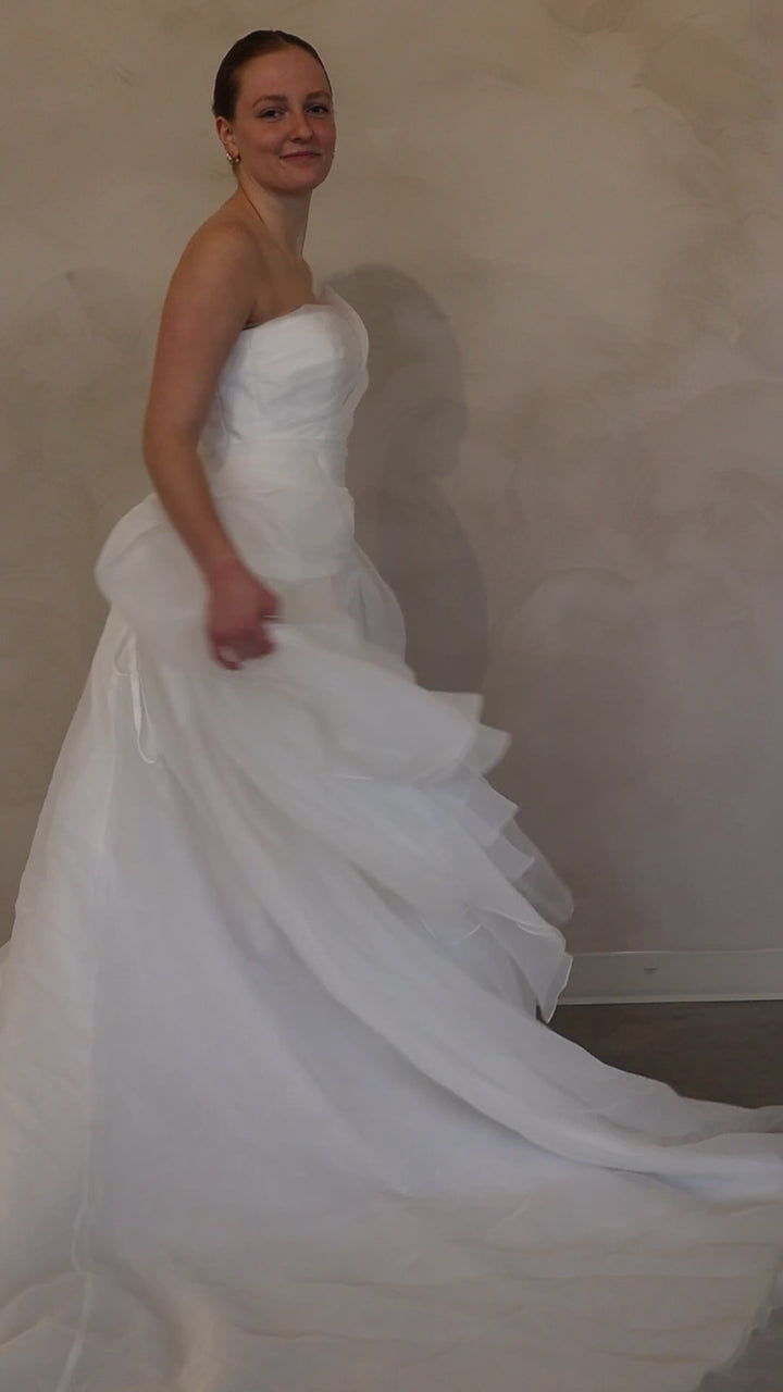 Size 10 | Cora by Tania Olsen